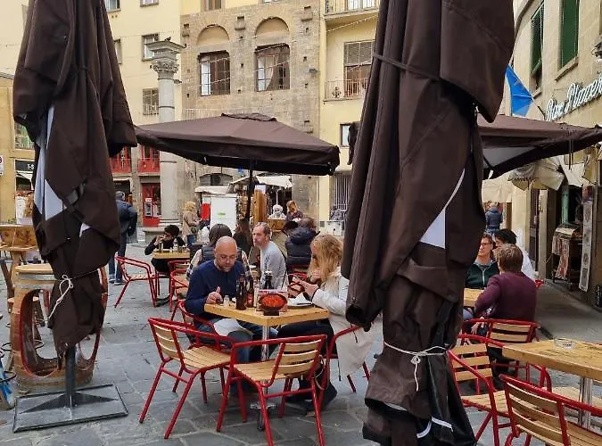 Apartament La Casetta Del Pontormo *